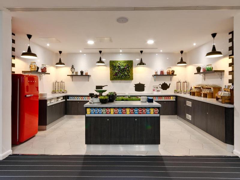 Football, Old Trafford, a Tribute Portfolio Hotel - Genel