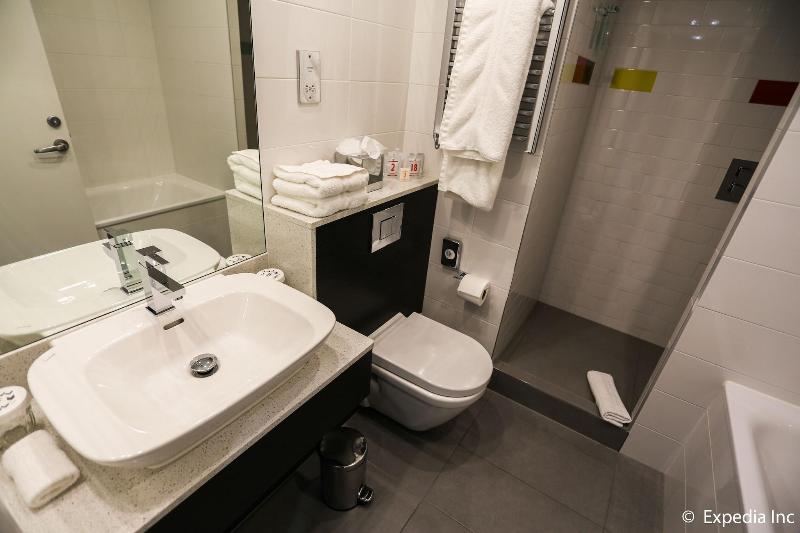 Football, Old Trafford, a Tribute Portfolio Hotel - Oda