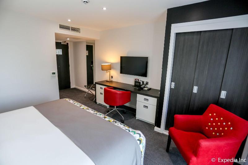 Football, Old Trafford, a Tribute Portfolio Hotel - Oda