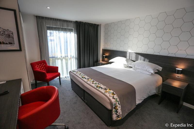 Football, Old Trafford, a Tribute Portfolio Hotel - Oda