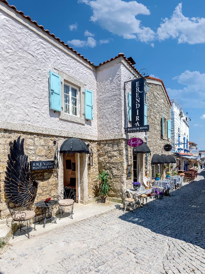 Erendira Hotel - Genel