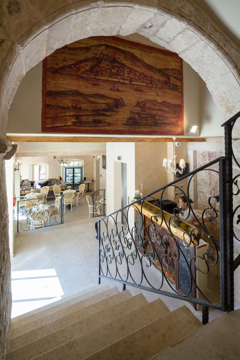 Heritage Hotel Life Palace - Lobi