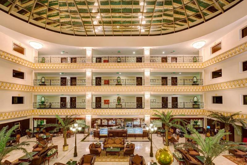 Habitat Hotel All Suites - Lobi