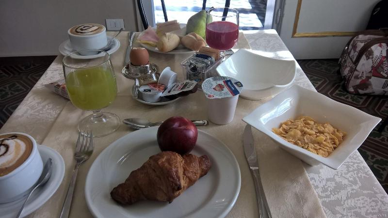 B & B La Mimosa - Restoran