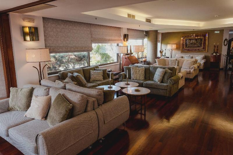 Mati Hotel - Lobi