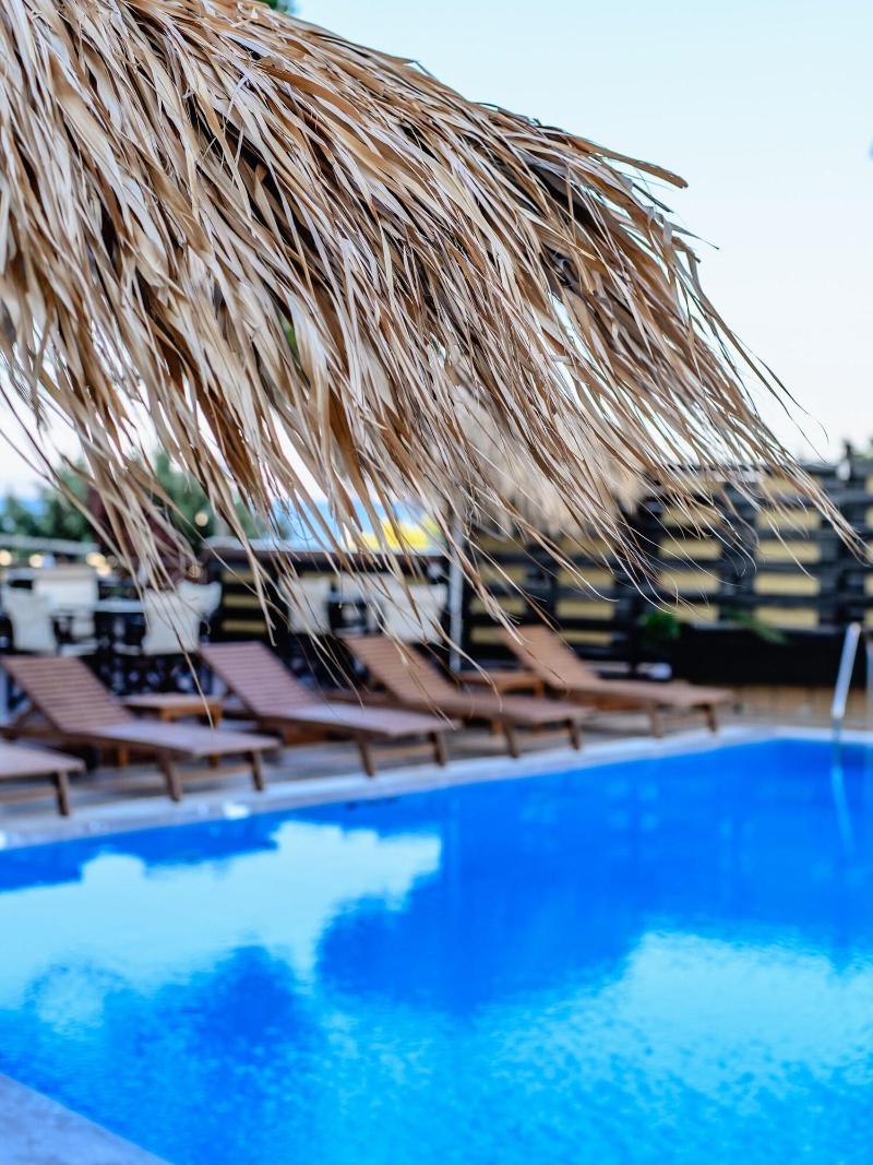 Mati Hotel - Genel