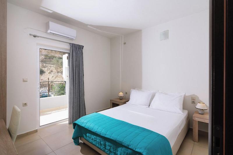 Matala Bay in Style Apartments - Oda