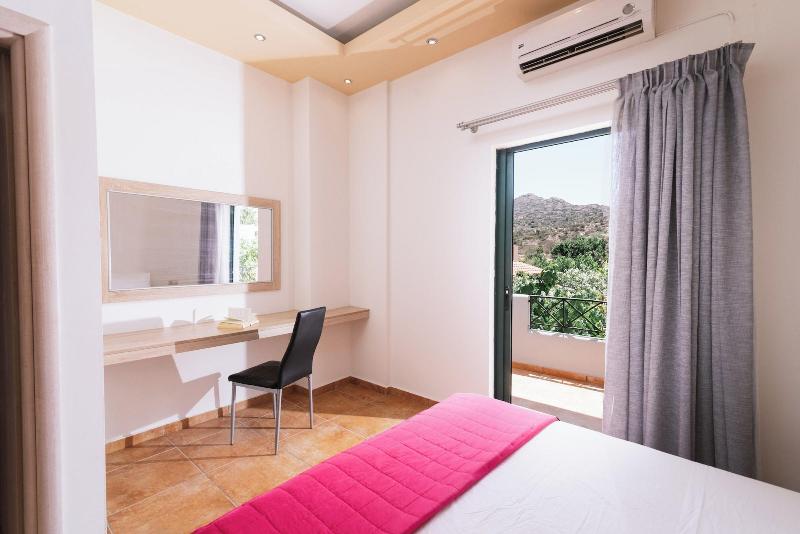 Matala Bay in Style Apartments - Oda