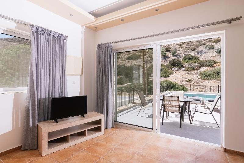 Matala Bay in Style Apartments - Oda