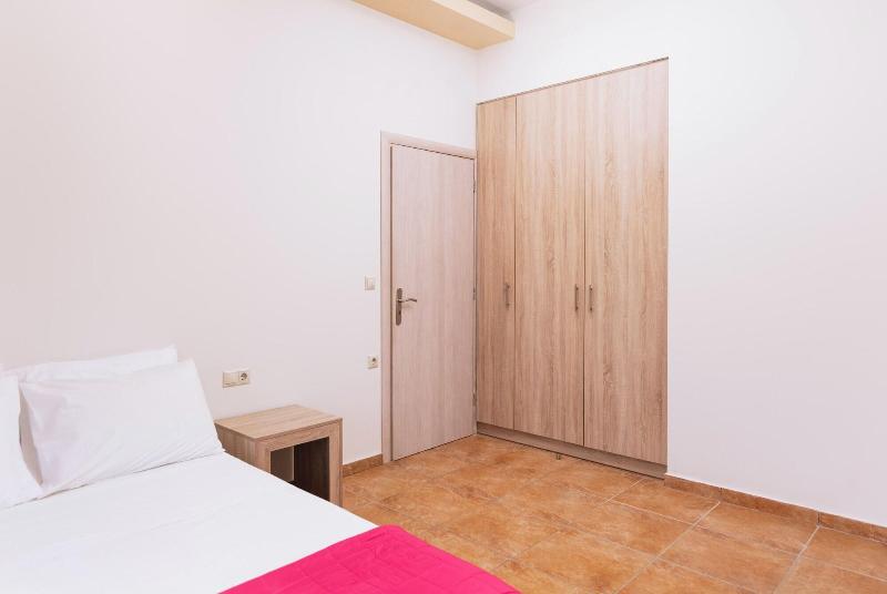 Matala Bay in Style Apartments - Oda