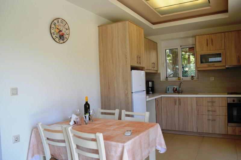 Matala Bay in Style Apartments - Oda