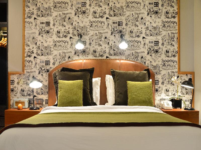 Browns Central Hotel - Oda