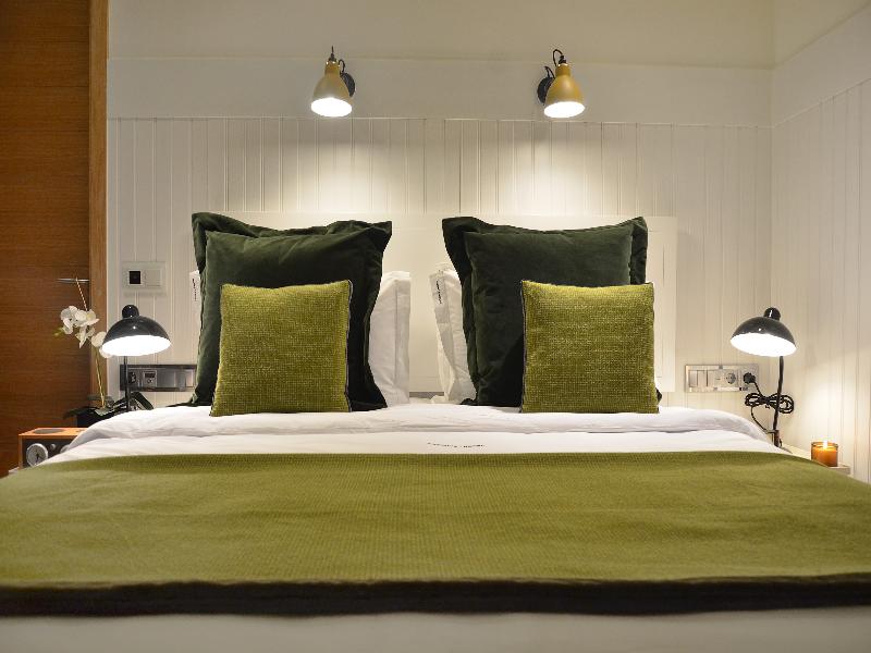Browns Central Hotel - Oda