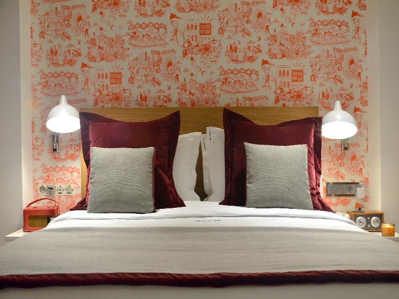 Browns Central Hotel - Oda