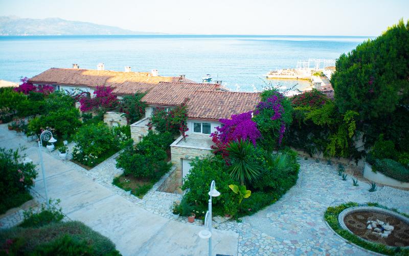 Bougainville Bay Hotel - Genel