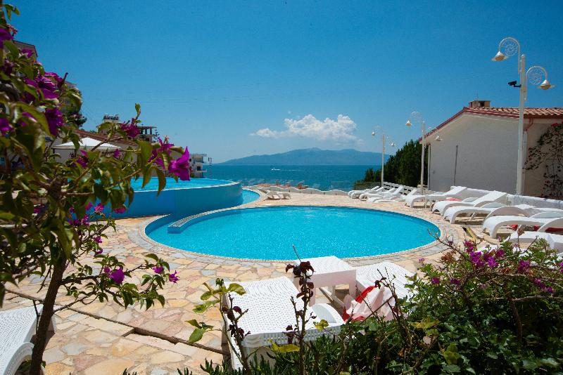 Bougainville Bay Hotel - Genel