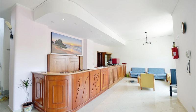 Hotel Riviera - Lobi
