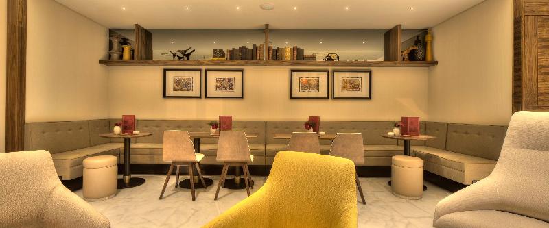 NH Collection Porto Batalha - Bar
