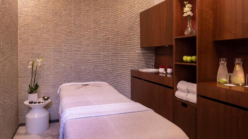 NH Collection Porto Batalha - Oda