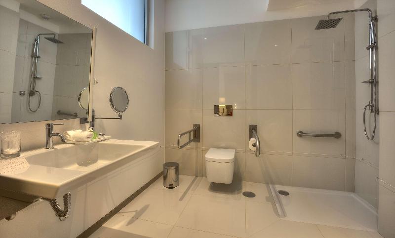 NH Collection Porto Batalha - Oda