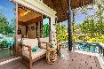 OUTRIGGER Khao Lak Beach Resort oda fotoğrafı