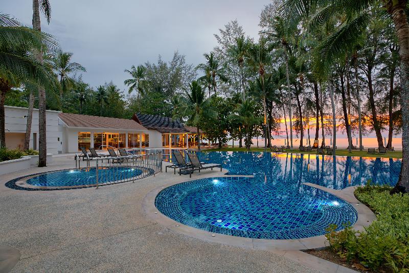 OUTRIGGER Khao Lak Beach Resort - Havuz