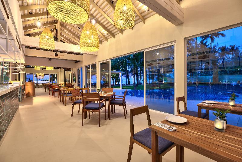 OUTRIGGER Khao Lak Beach Resort - Restoran