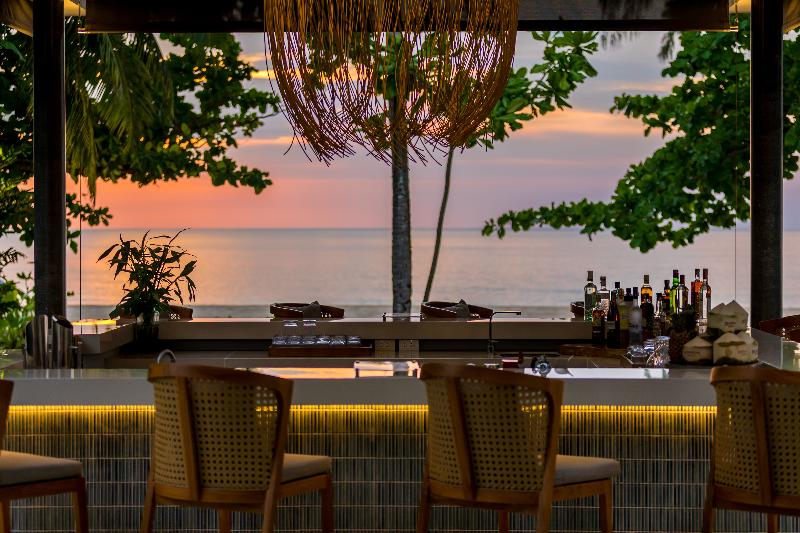 OUTRIGGER Khao Lak Beach Resort - Restoran