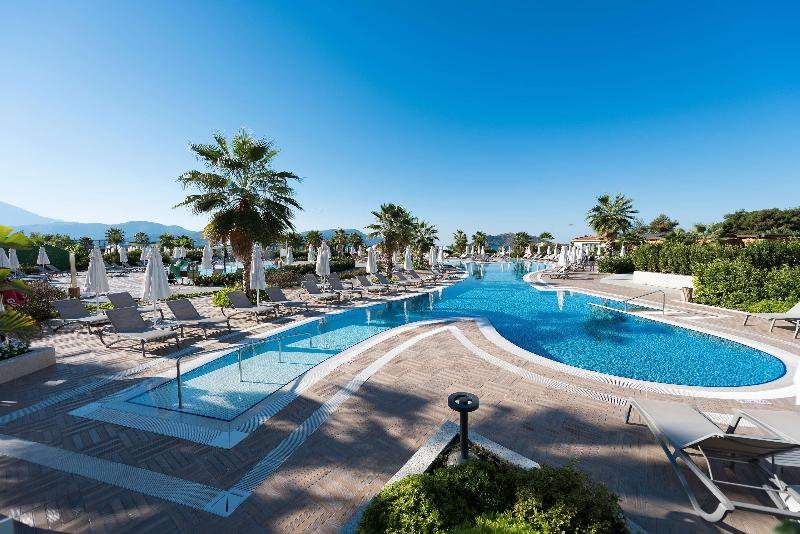 Akra Fethiye Tui Blue Sensatori - Havuz