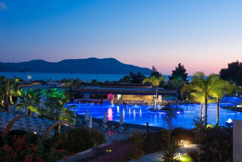 Akra Fethiye Tui Blue Sensatori - Havuz