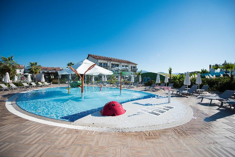 Akra Fethiye Tui Blue Sensatori - Havuz