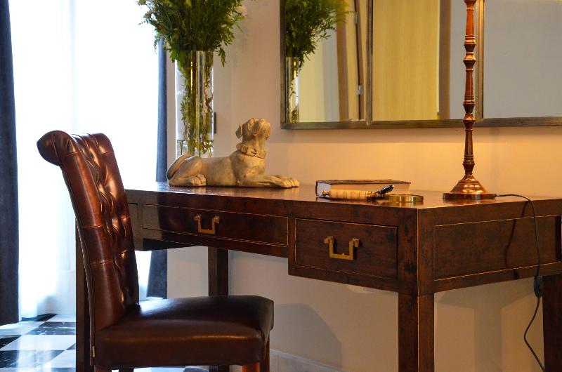 Aguilas5 SevillaSuites - Oda