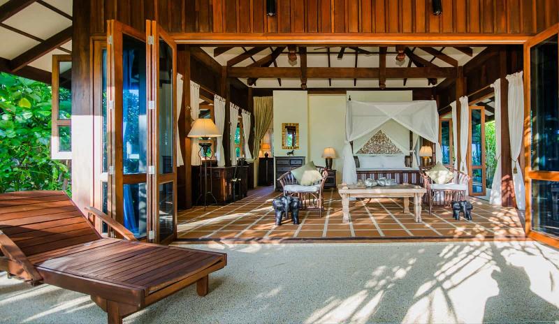 Koh Jum Beach Villas - Oda
