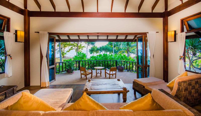 Koh Jum Beach Villas - Oda