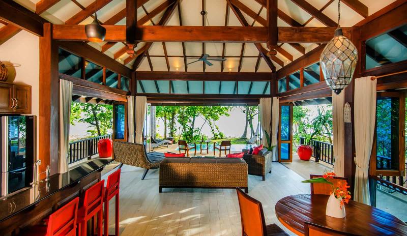 Koh Jum Beach Villas - Oda