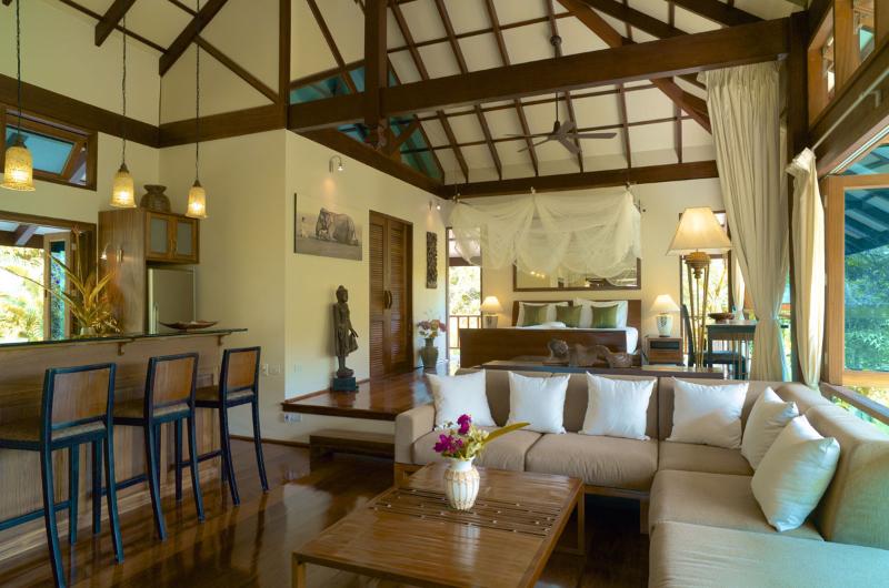 Koh Jum Beach Villas - Oda