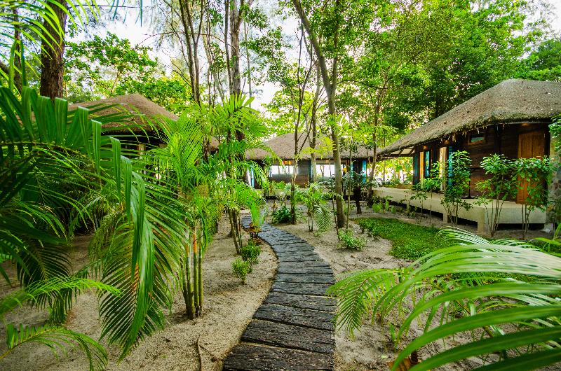 Koh Jum Beach Villas - Oda