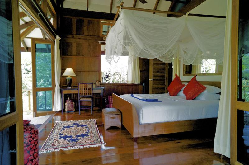 Koh Jum Beach Villas - Oda