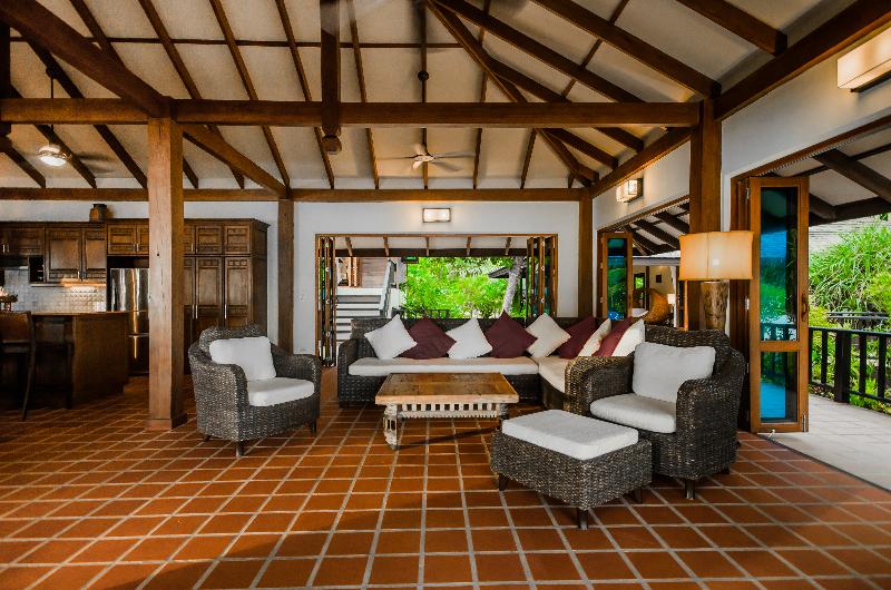 Koh Jum Beach Villas - Oda