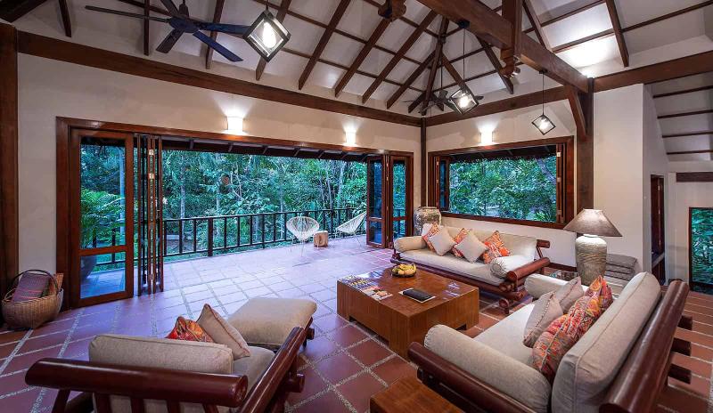 Koh Jum Beach Villas - Oda