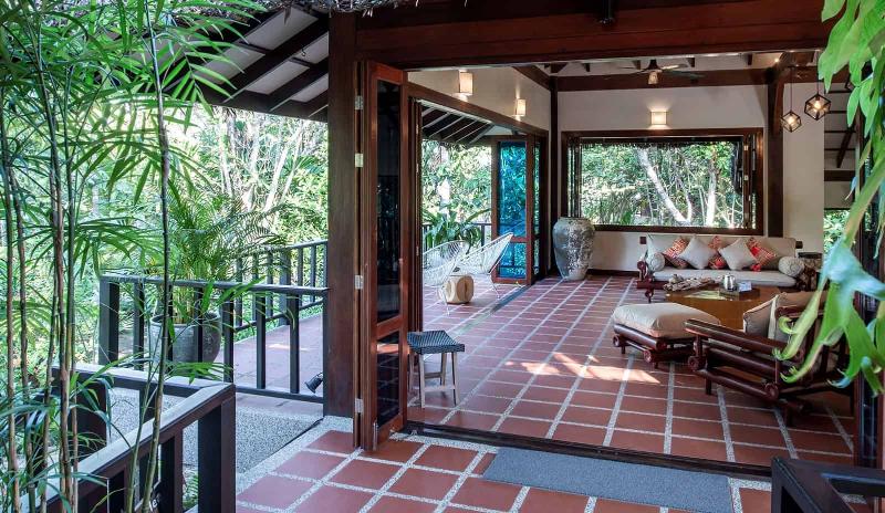 Koh Jum Beach Villas - Oda