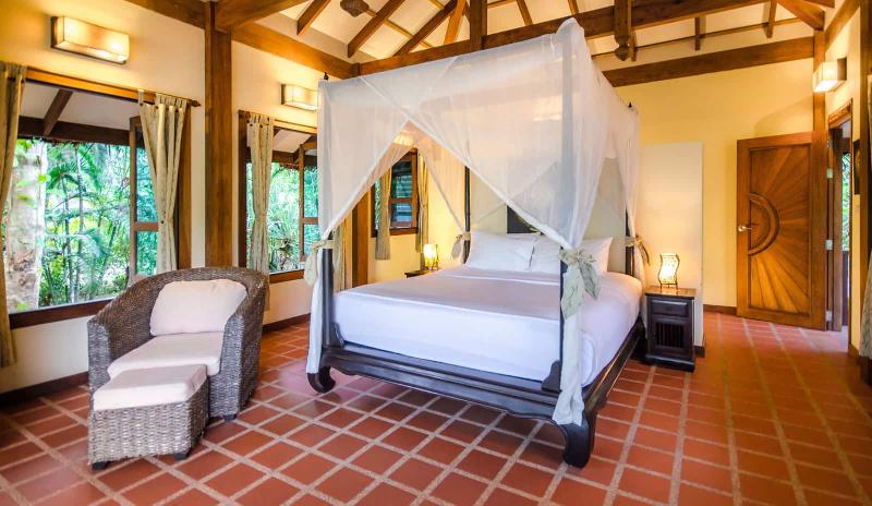 Koh Jum Beach Villas - Oda
