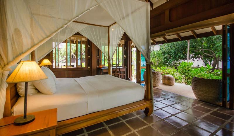 Koh Jum Beach Villas - Oda
