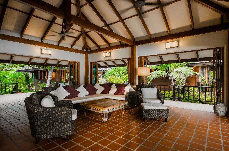 Koh Jum Beach Villas - Oda