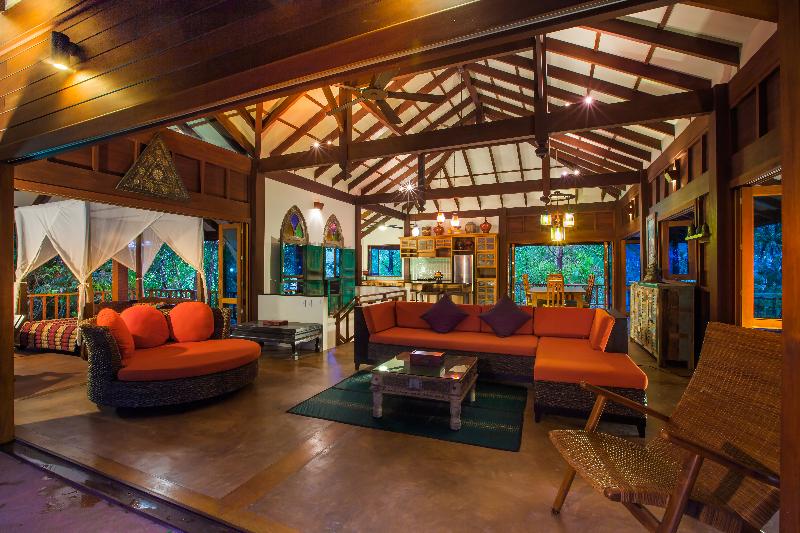 Koh Jum Beach Villas - Oda