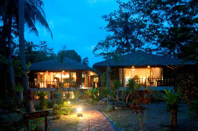 Koh Jum Beach Villas - Oda