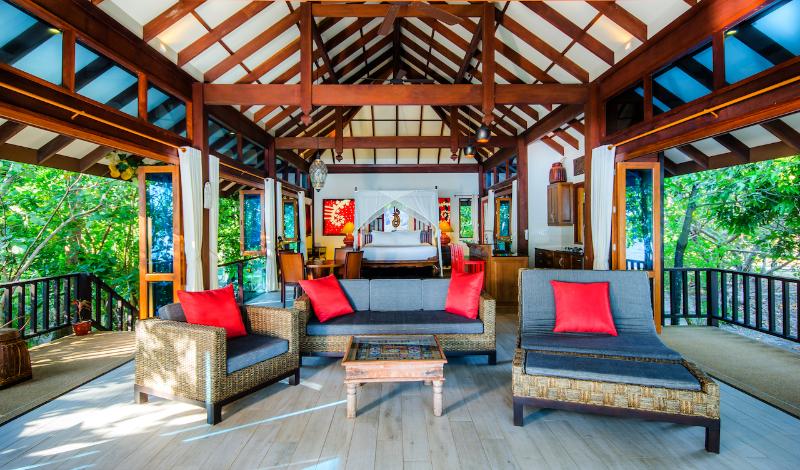 Koh Jum Beach Villas - Oda