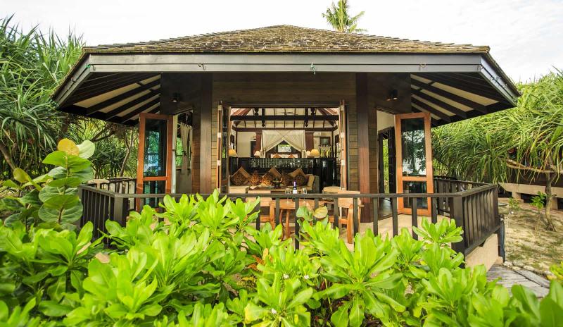 Koh Jum Beach Villas - Oda