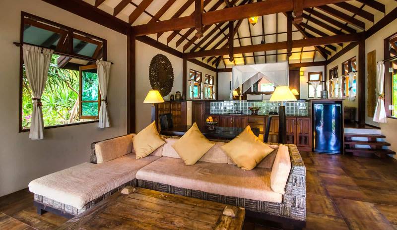 Koh Jum Beach Villas - Oda
