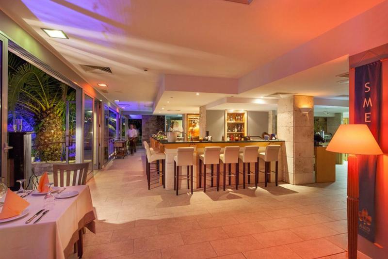 Boutique Beach Resort Podstine - Bar